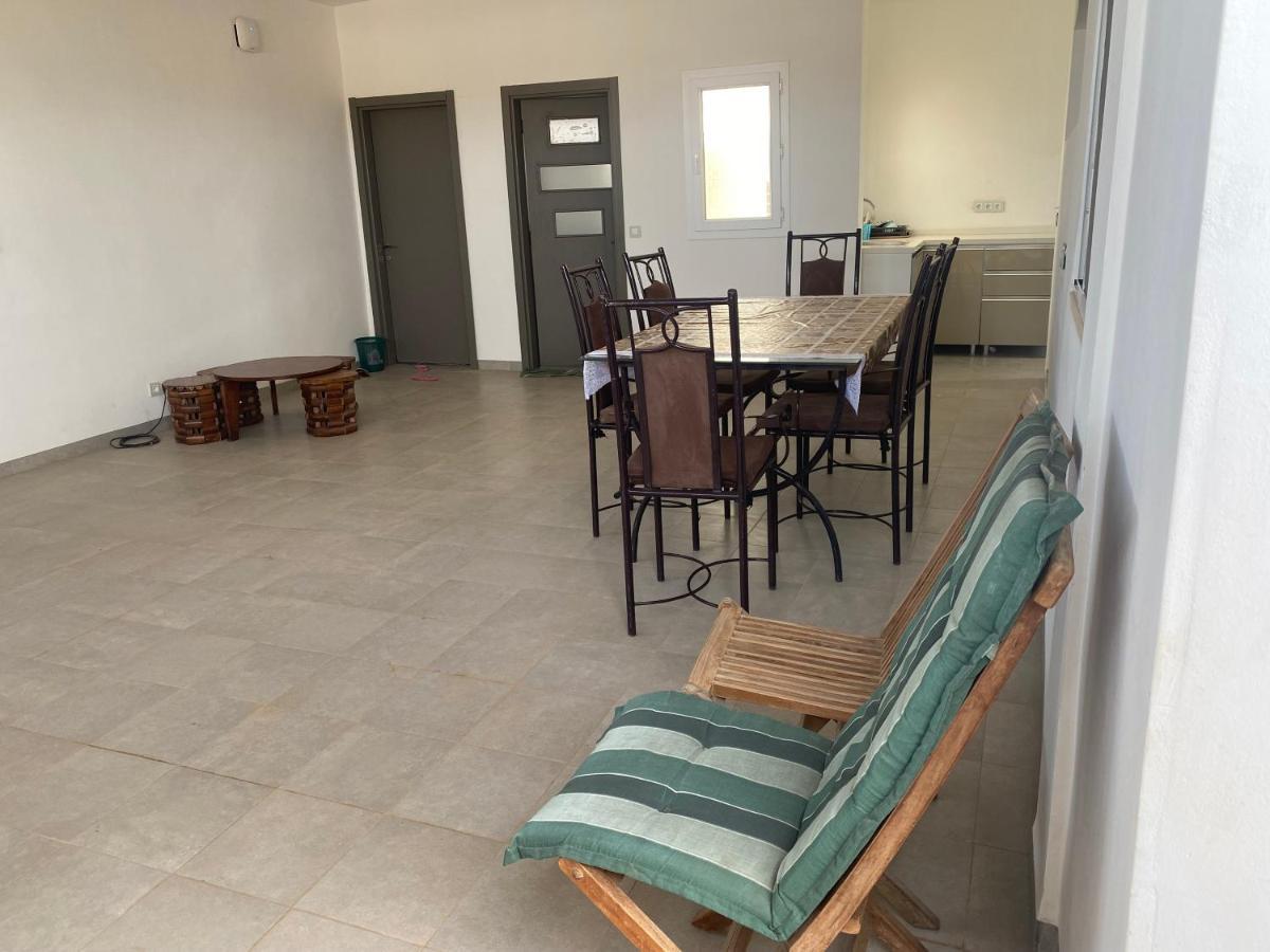 D'hotes * Dakar
